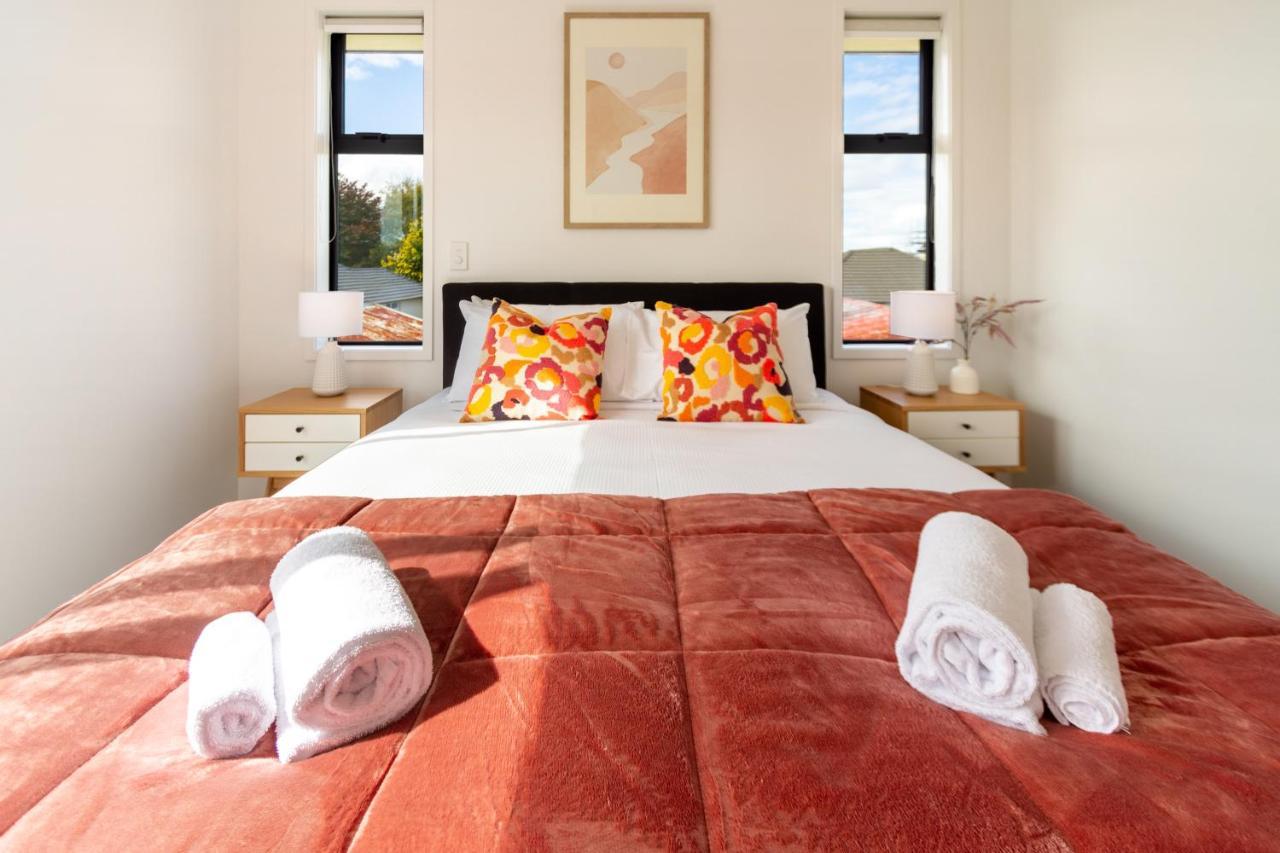 Riccarton 2 Bed 1 Bath W/Garage Apartman Christchurch Kültér fotó