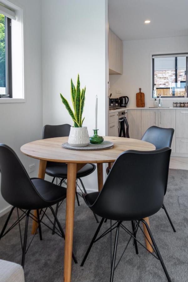 Riccarton 2 Bed 1 Bath W/Garage Apartman Christchurch Kültér fotó