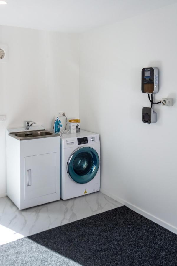 Riccarton 2 Bed 1 Bath W/Garage Apartman Christchurch Kültér fotó